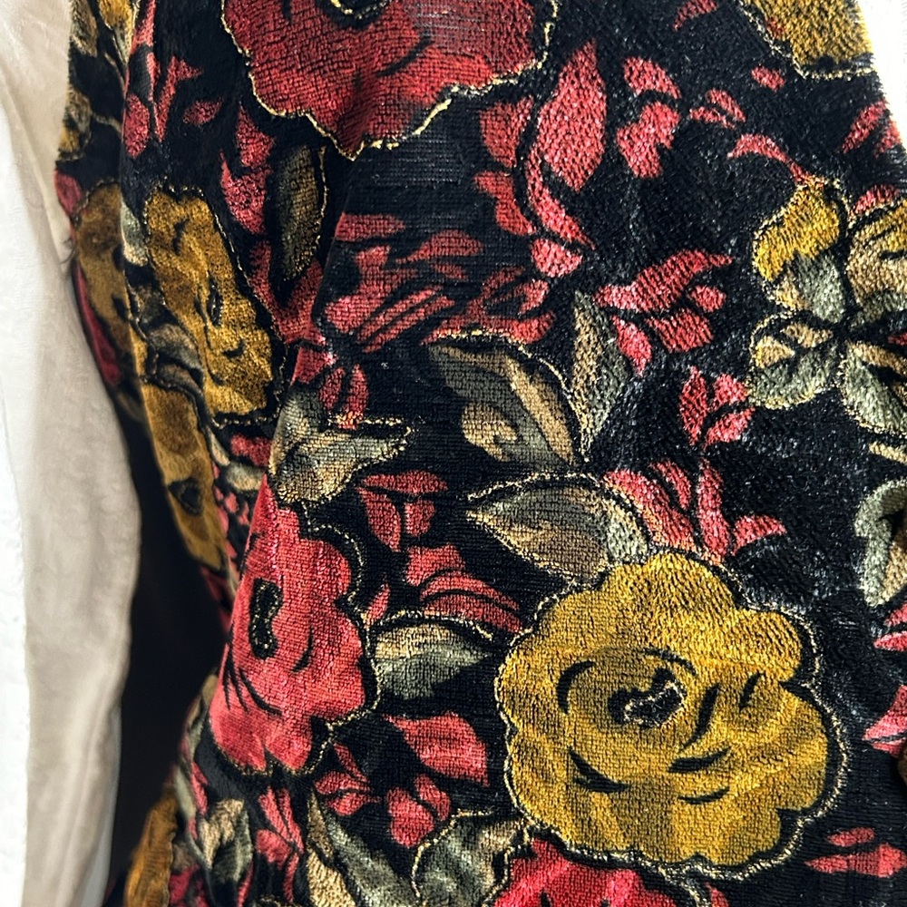 Velvet Tapestry Style 80’s Vest - Picture 4 of 11